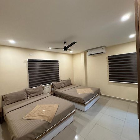 Heres Haut Residency Kochi Exterior foto