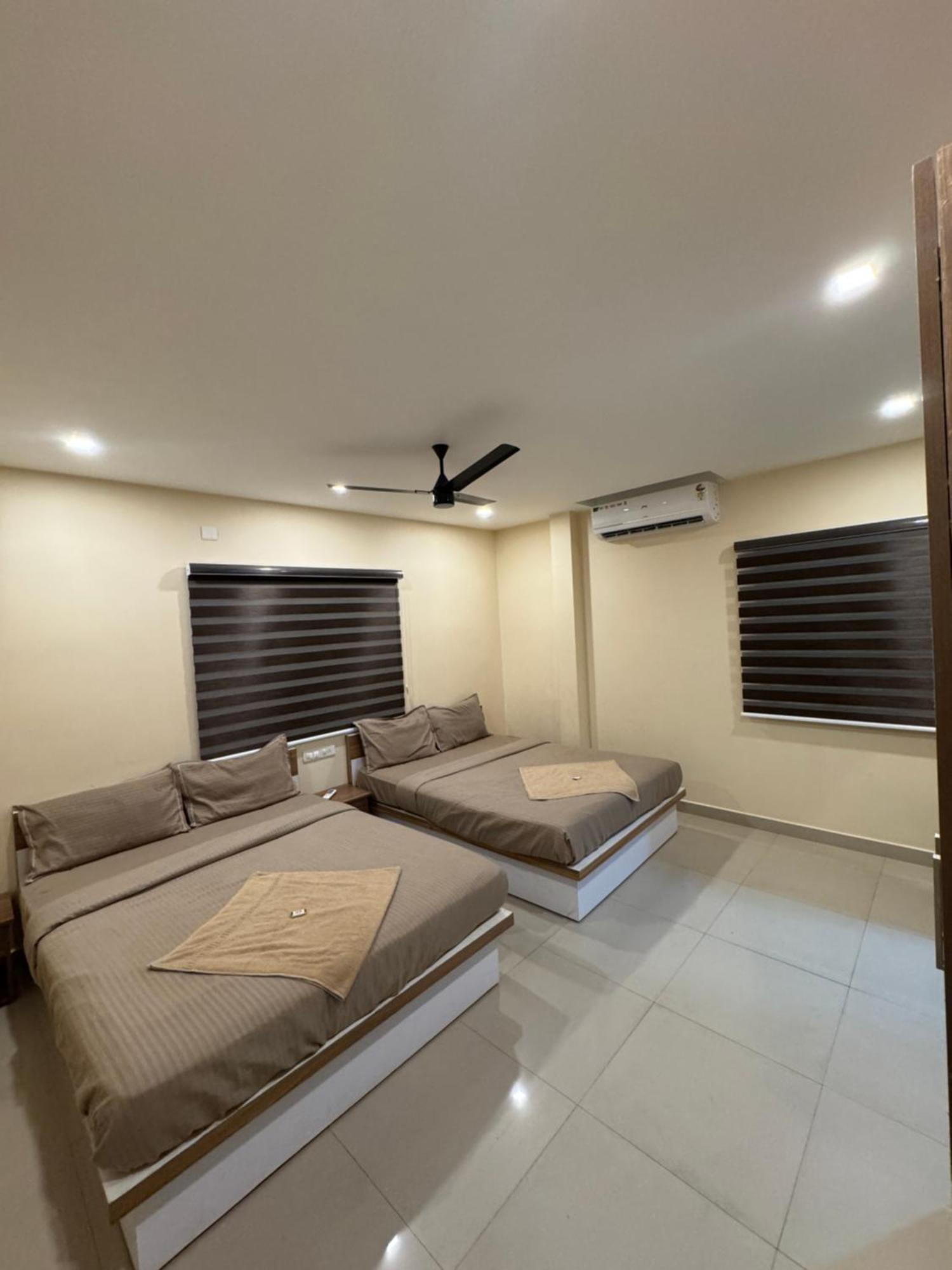 Heres Haut Residency Kochi Exterior foto